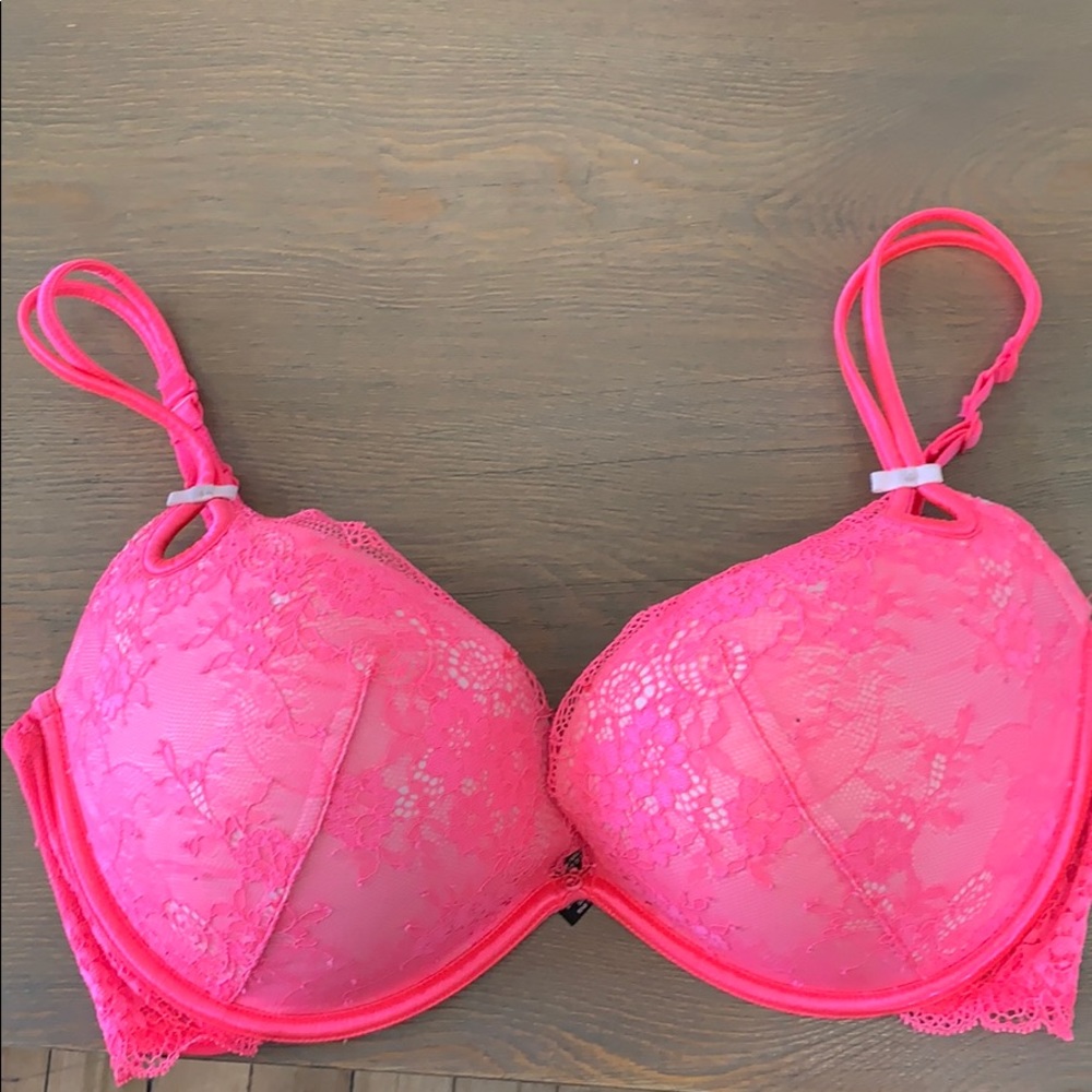 Victoria’s Secret bra